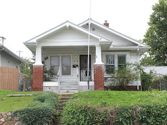 3rd image of 1610 3rd St