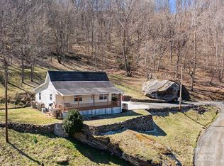 427 Johnson Cemetery Rd, Bakersville, NC 28705