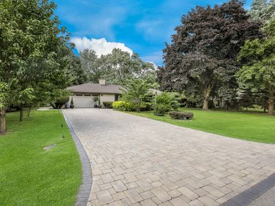 372 Longacres Ln, Palatine, IL, 60067
