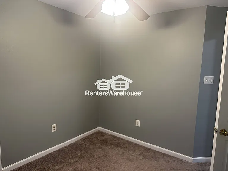 5613 Harvey Ct — Photo 22