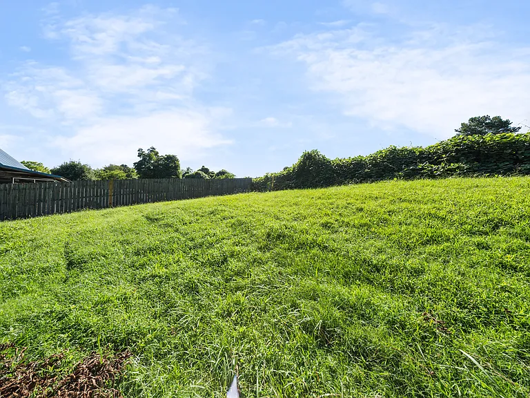 7149 Hotchkiss Valley Rd E — Photo 18