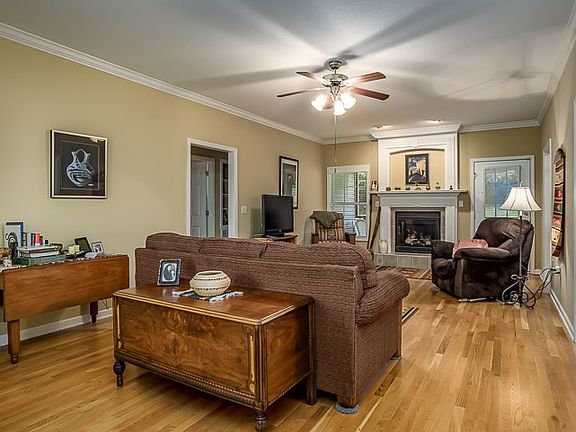 5th image of 3607 Brookstone Dr