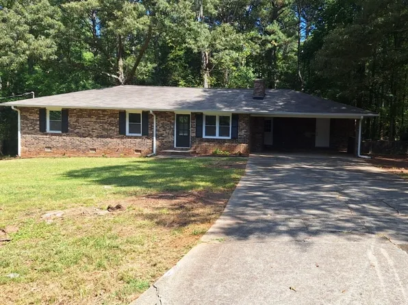 35 Flint Hill Dr, Oxford, GA 30054