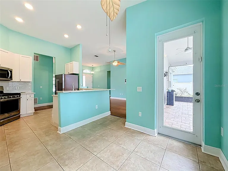 2947 Majestic Isle Dr — Photo 16