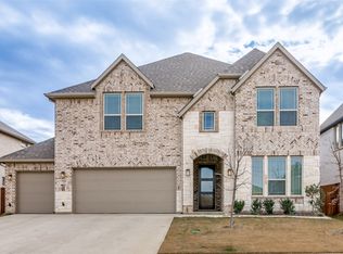 725 Seahawk St, Joshua, TX 76058