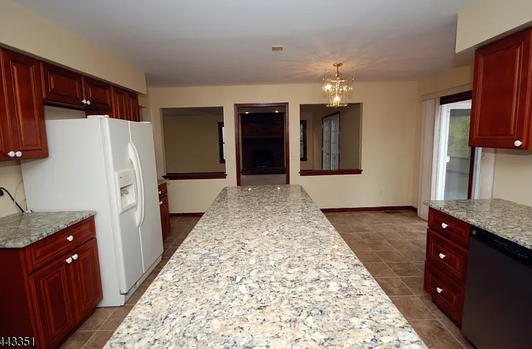6 Heather Ln — Photo 10