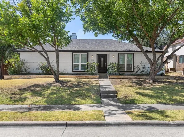 1732 Brighton Dr, Carrollton, TX 75007