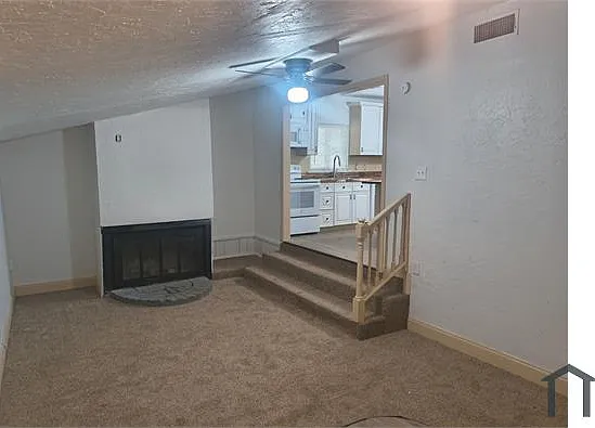 3 bed, $1,150 — Photo 4