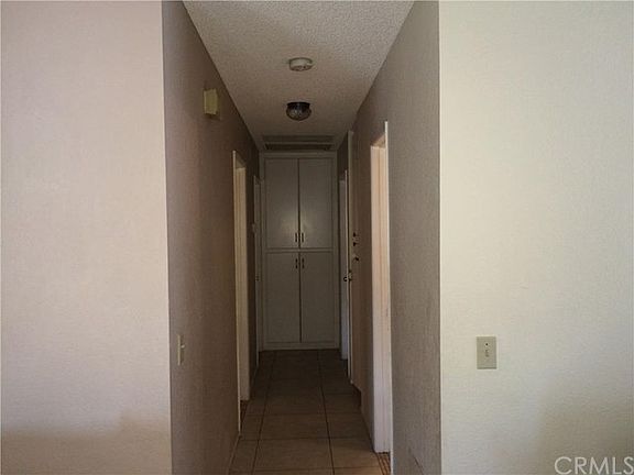 4th image of 25695 Date St