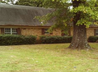 3981 Millbranch Rd, Memphis, TN 38116