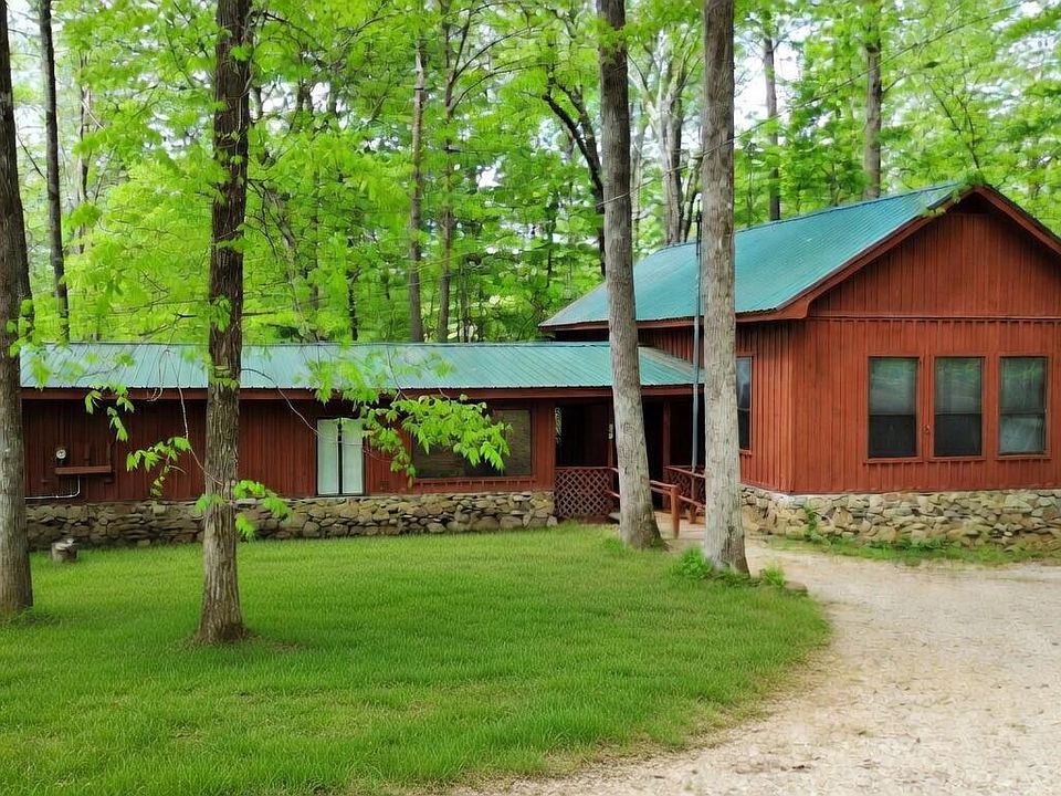 1st image of 261 Edwards Ln