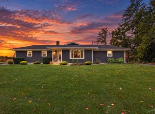 9479 Schomaker Rd, Saginaw, MI 48609