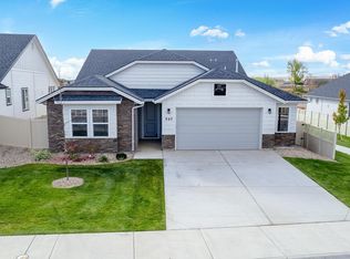943 E Odyssey St, Kuna, ID 83634