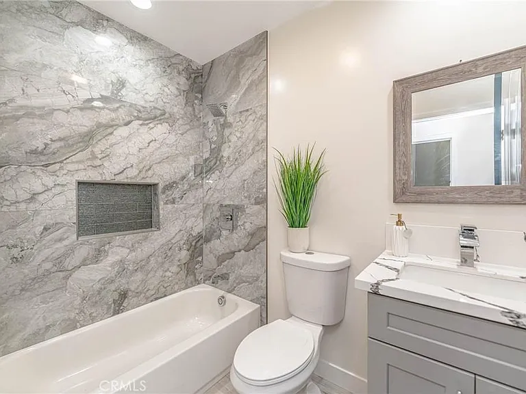 1838 Clyde Ave #1838 — Photo 7