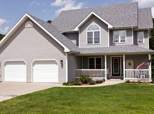 18 Morningside Ln, Long Lane, MO 65590