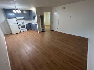 131 9th St APT C, Santa Rosa, CA 95401