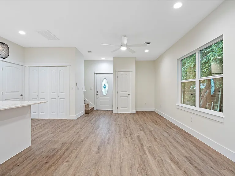 5702 Palo Blanco Ln #B — Photo 14