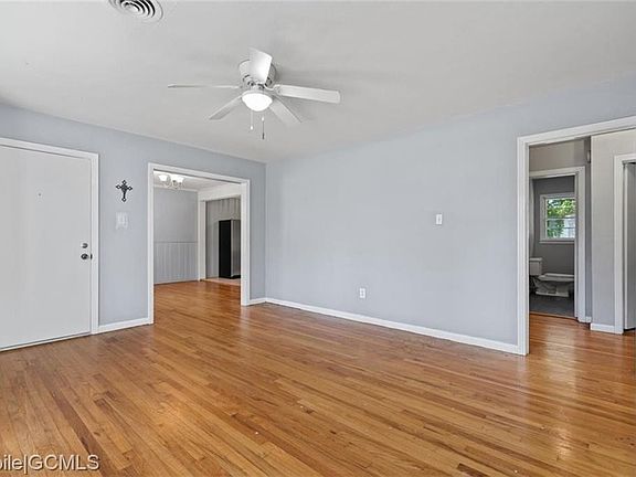 3rd image of 4300 Shan Dr E