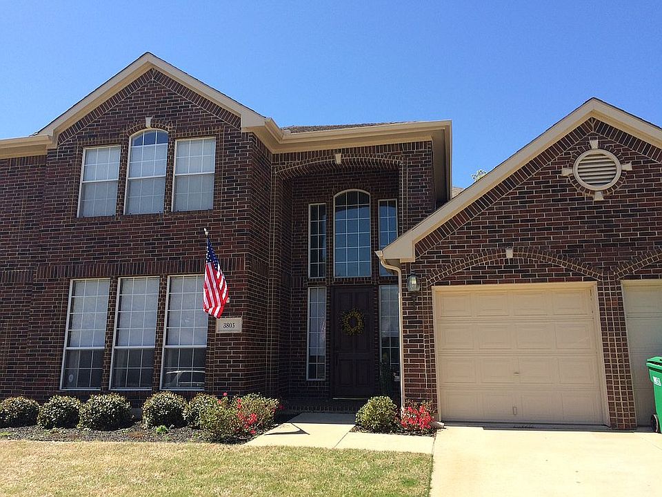 1st image of 3805 Spanish Oak Dr