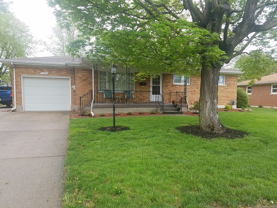 1st image of 852 Hicks Blvd