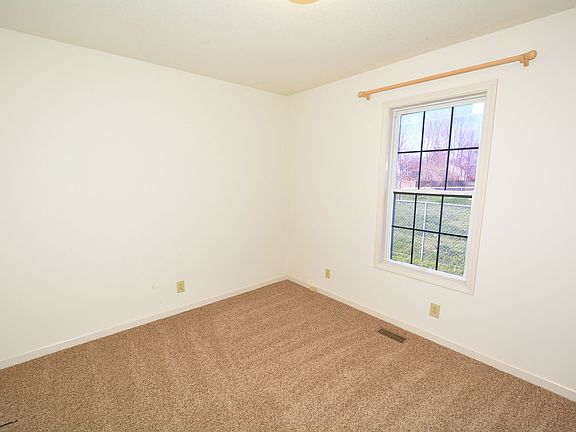 2nd image of 3206 Tabby Dr