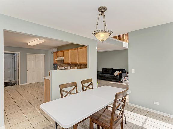 5th image of 3192 Foxridge Ct