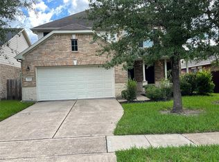 2721 Hidden Landing Dr, Pearland, TX 77584