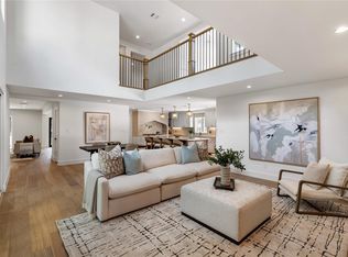 814 Azalea St, Houston, TX 77018