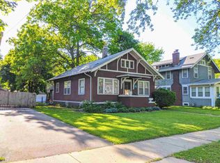 1826 Cumberland St, Rockford, IL 61103