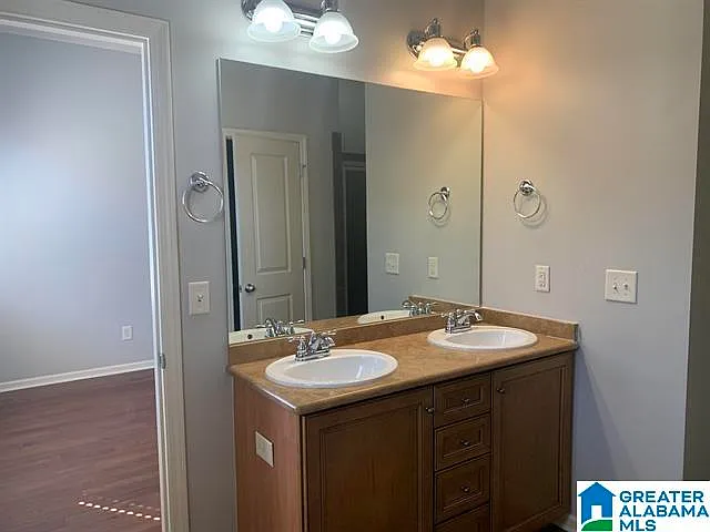 2074 Ross Park Way — Photo 8