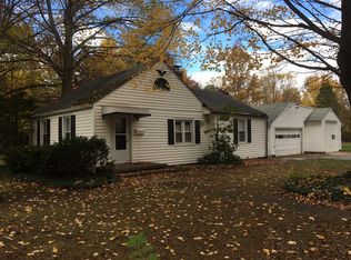 123 Overlook Rd, Painesville, OH 44077