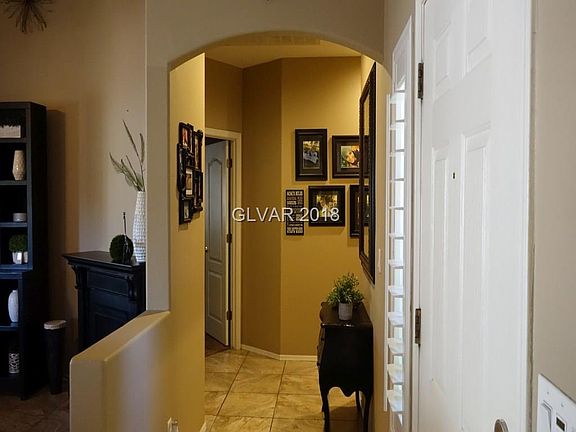 4th image of 622 Coolidge Ave