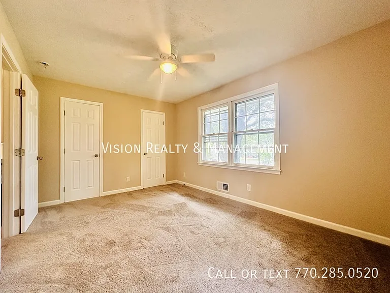 6150 Mallory Rd — Photo 10