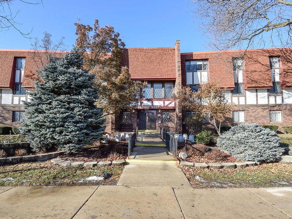 2nd image of 5253 N Lovers Lane Rd Unit 224