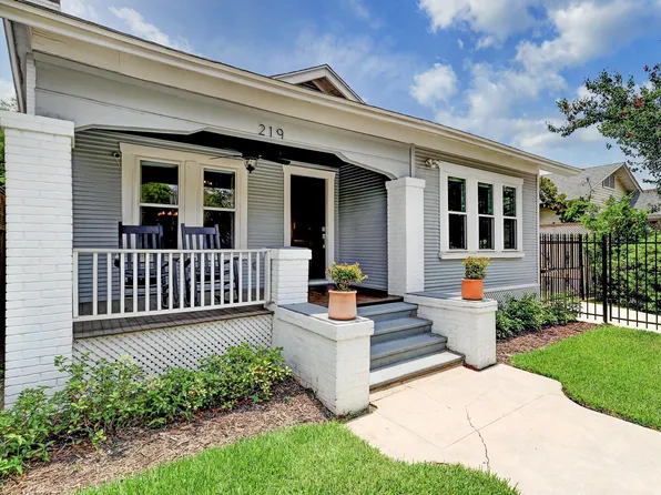 219 Hutcheson St, Houston, TX 77003