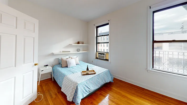 Sold by Compass | media 9