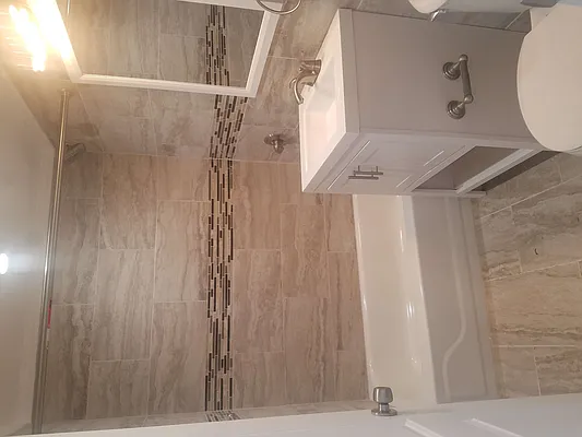 Rented by Winzone Realty Inc | media 3