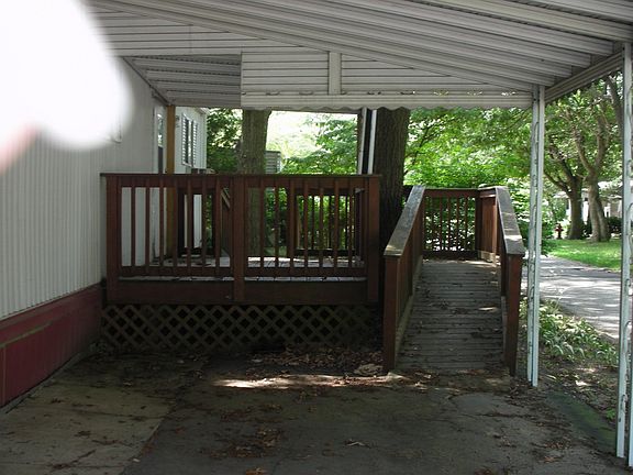 Entrance from Main Driveway