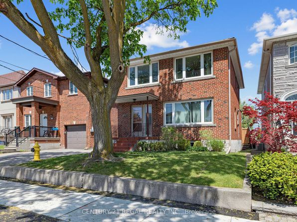 1062 Glengrove Ave, Toronto, ON M6B 2K2