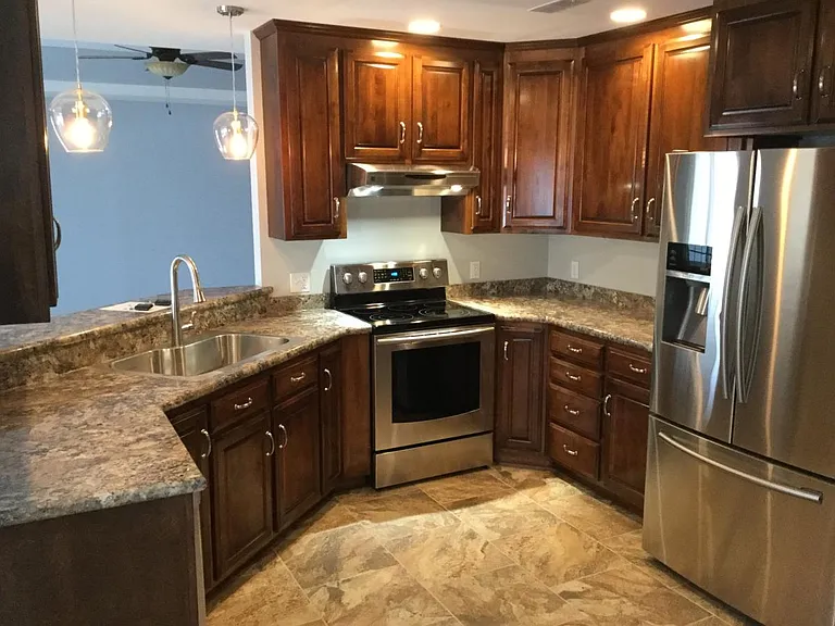 4713 Rainbow Dr — Photo 5