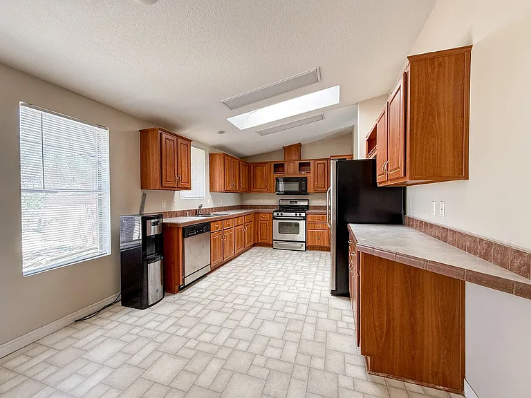 74804 Amboy Rd — Photo 12