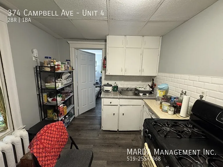 374 Campbell Ave #4 — Photo 10