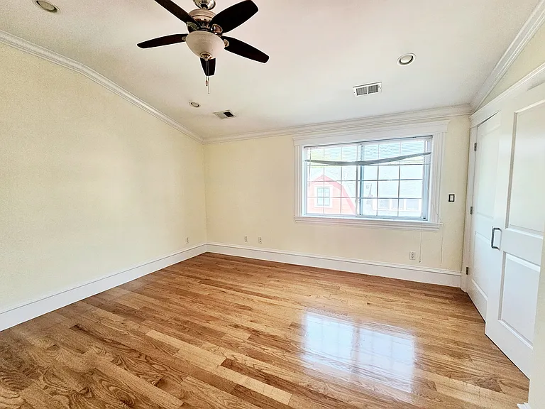 127 Nonantum St #3 — Photo 14