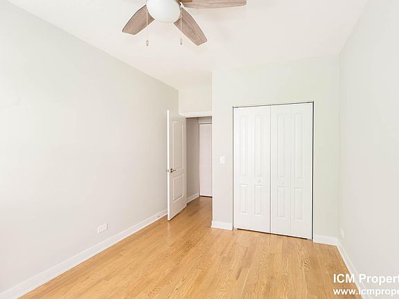 4th image of 4837 N Leavitt St #B2