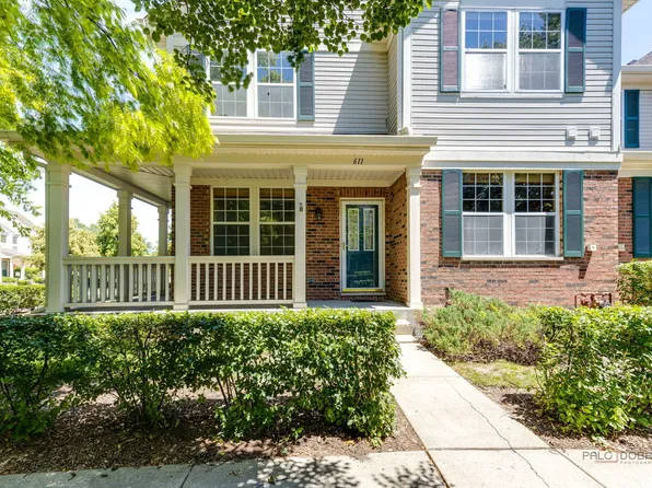 611 W Moreland Ave, Addison, IL 60101