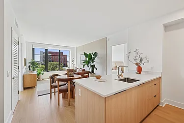 499 President Street, #621