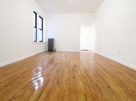 2 E 167th St