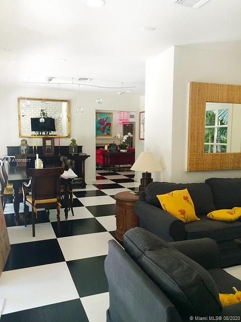 1st image of 4001 La Playa Blvd