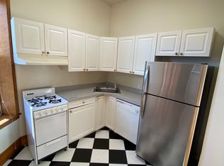 909 W Grace St APT 5, Richmond, VA 23220