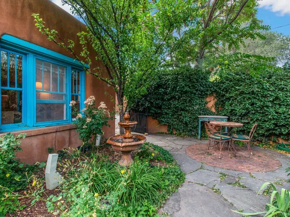 339 Delgado St, Santa Fe, NM 87501